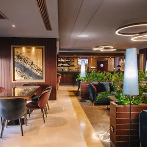 Hotel Wyndham Grand, Tbilissi